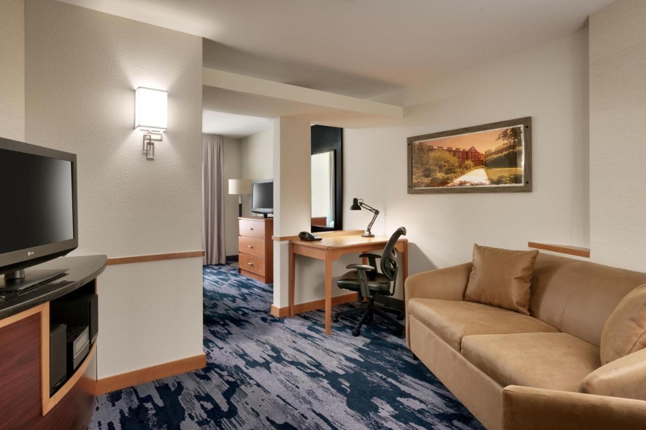 Fairfield Inn & Suites By Marriott Tallahassee Central Ngoại thất bức ảnh
