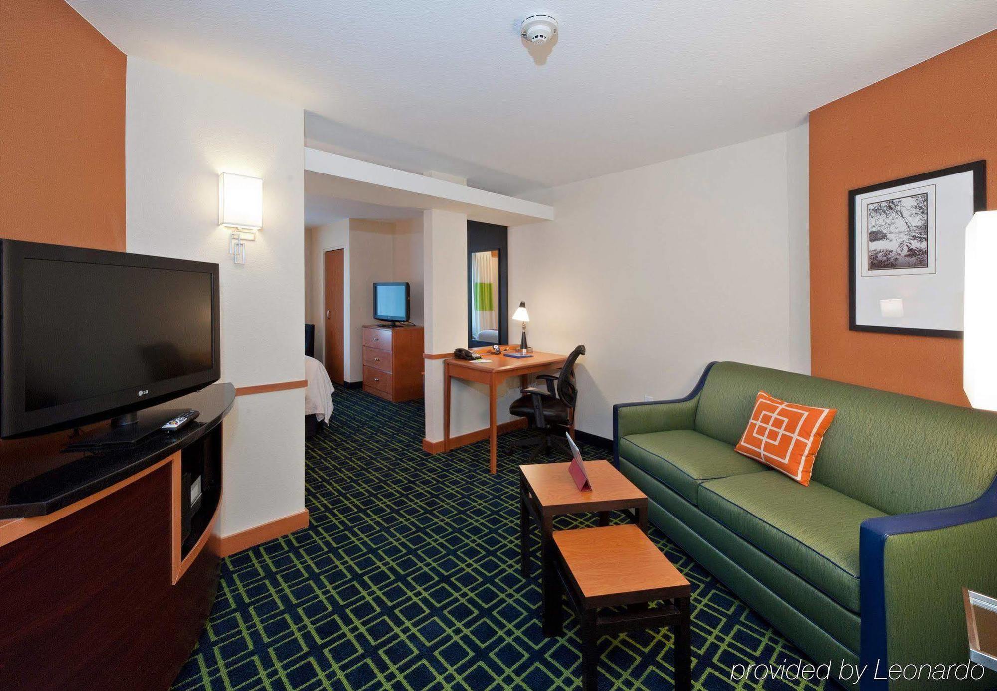 Fairfield Inn & Suites By Marriott Tallahassee Central Phòng bức ảnh